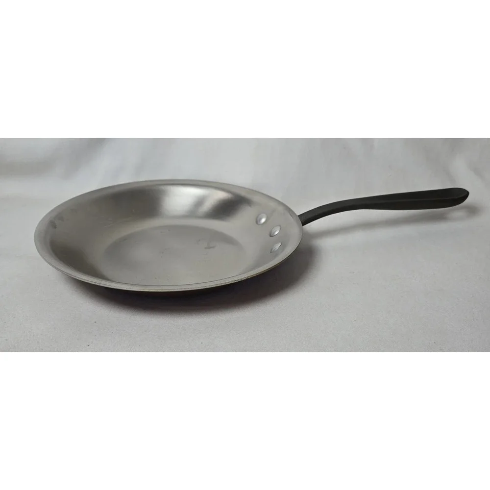 Coppercraft Guild Copper Skillet/Pan 10.5 x‎ 1.5 Cast Iron Handle Vintage